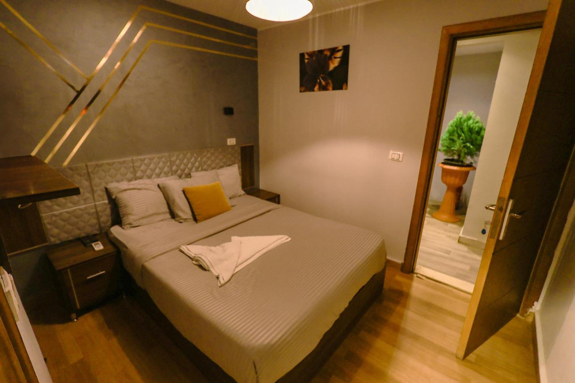 Grand Pyramids Inn Kafrat al Jabal Exterior photo